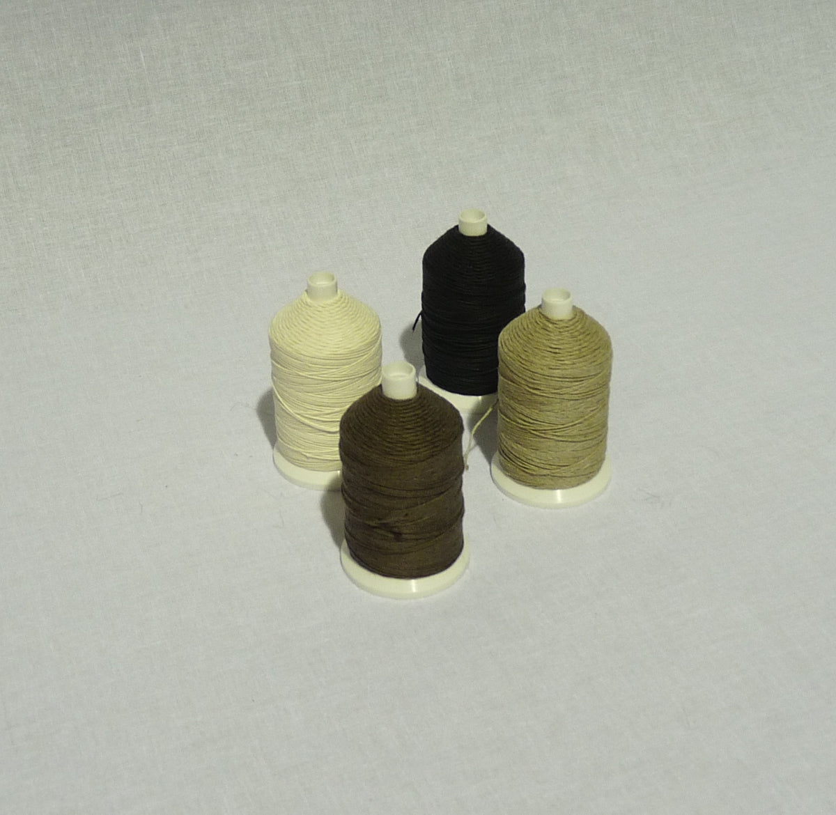 Slipping Thread (Linen)