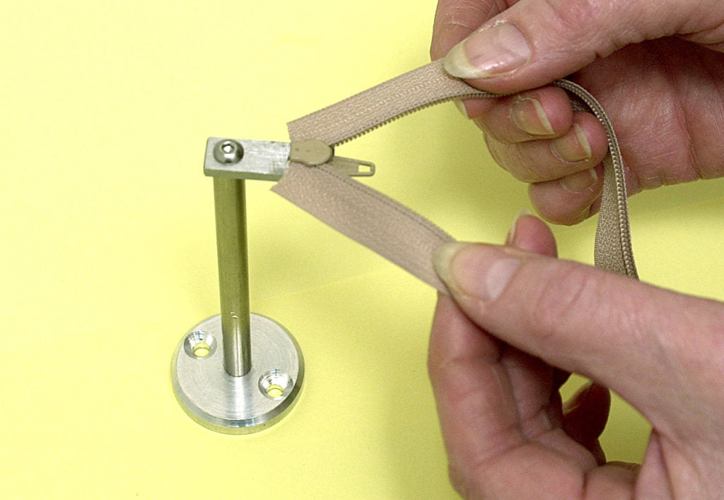 Zip Jig - Easy way to attach slides to Zipping- Fits No 5 or No 3 | Upholstery Warehouse